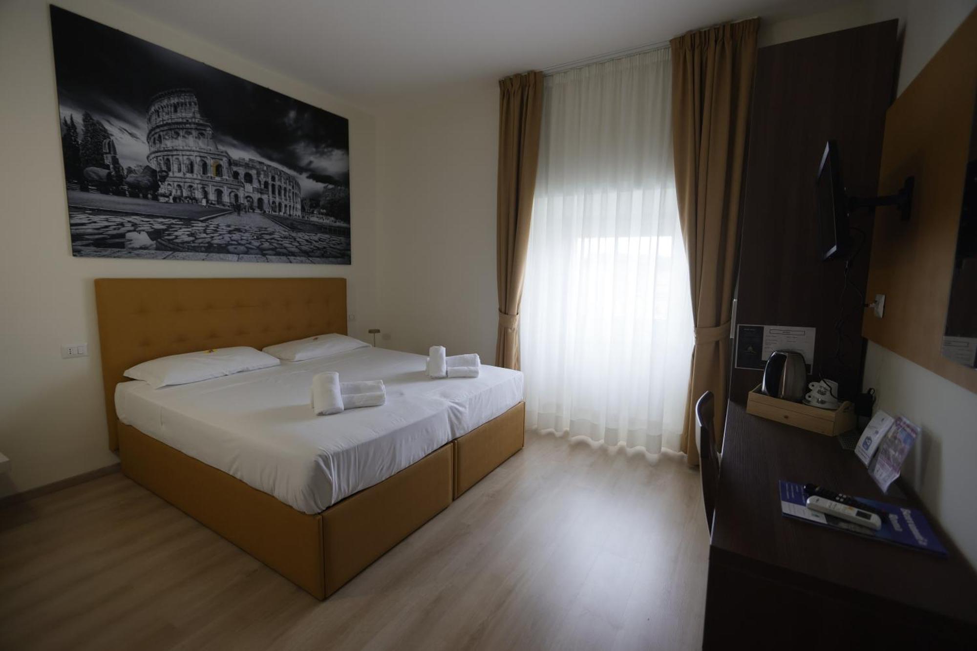 B&B A Picture Of Рим Екстериор снимка