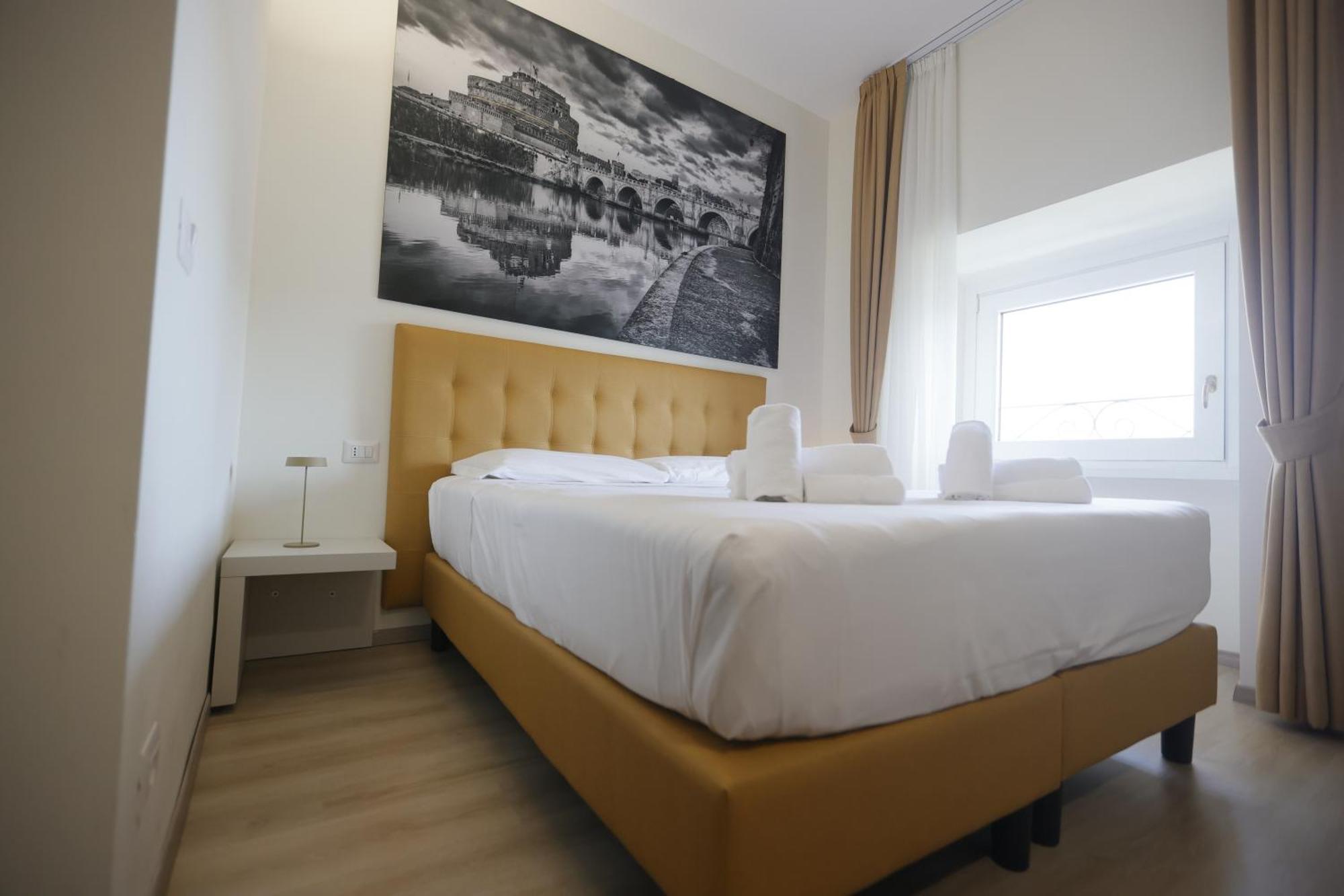 B&B A Picture Of Рим Екстериор снимка
