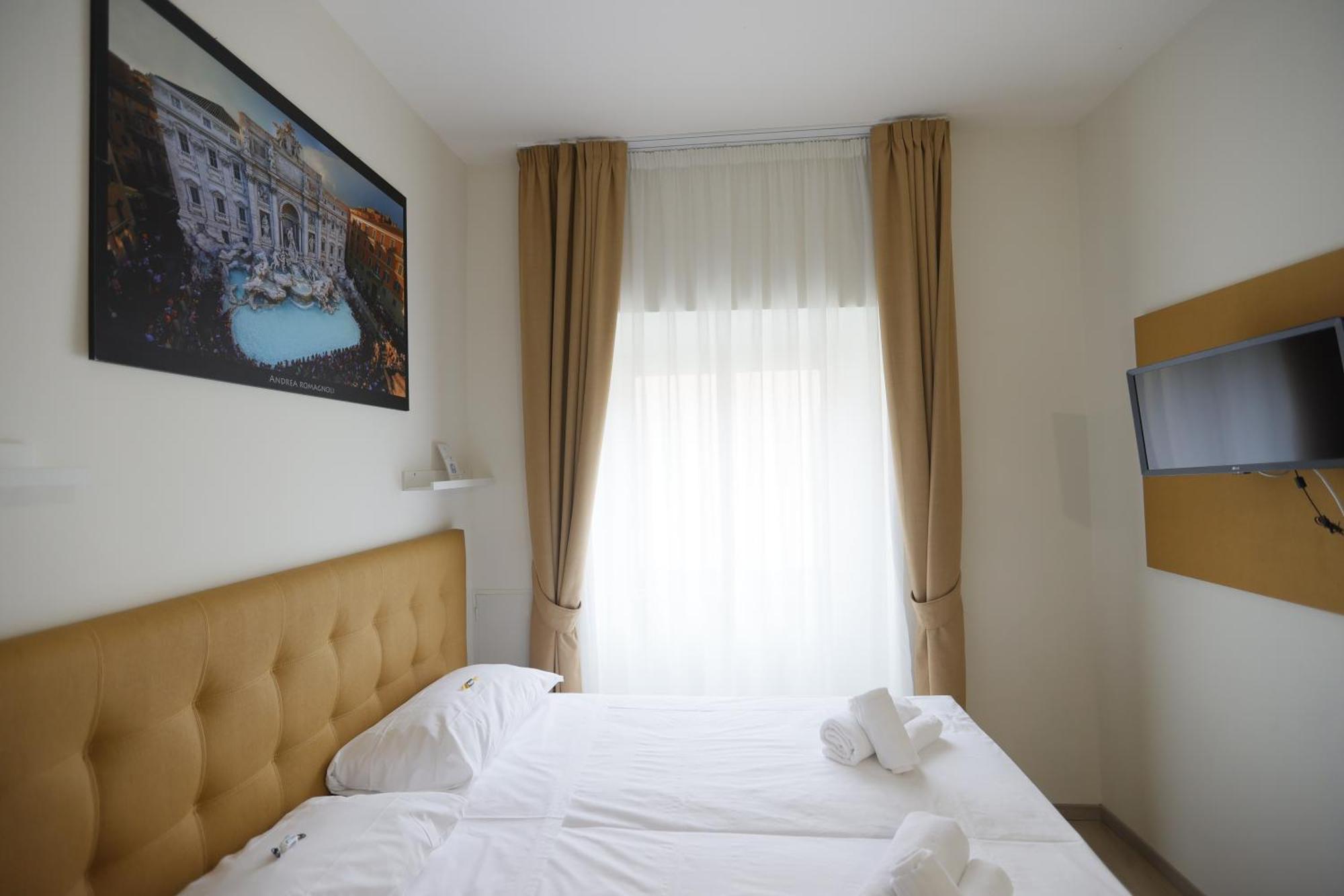 B&B A Picture Of Рим Екстериор снимка