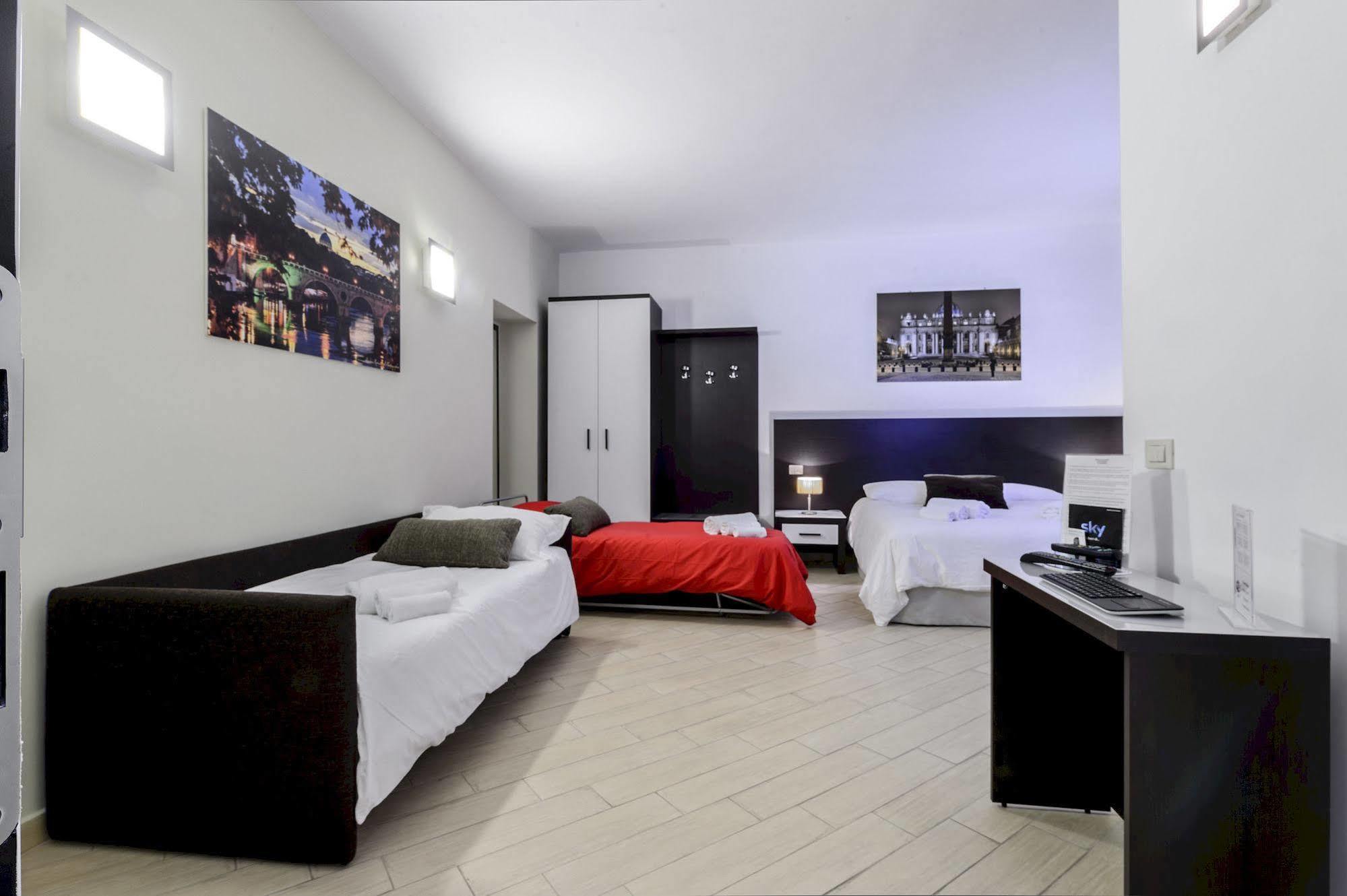 B&B A Picture Of Рим Екстериор снимка